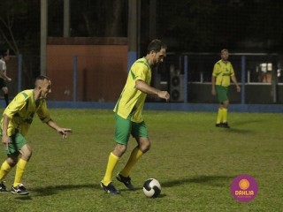 
<a style='margin-left: 5px;' class='btn btn-xs btn-social btn-facebook' href='https://www.facebook.com/sharer/sharer.php?u=https://ko-boladovale.web.getmuller.com.br/imgs/800-800-90/conteudo/fotos/1189/mg6745.jpg' rel='popup' data-width='500' data-height='400'><i class='fa fa-facebook'></i>Compartilhar <span class='hidden-xs'>no Facebook</span>
</a> 
<a class='btn btn-default btn-xs' target='_blank' href='imgs/800-800-90/conteudo/fotos/1189/mg6745.jpg'>
<span class='glyphicon glyphicon-cloud-download'></span> Salvar
</a> 
<span></span>