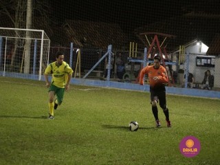 
<a style='margin-left: 5px;' class='btn btn-xs btn-social btn-facebook' href='https://www.facebook.com/sharer/sharer.php?u=https://ko-boladovale.web.getmuller.com.br/imgs/800-800-90/conteudo/fotos/1189/mg6770.jpg' rel='popup' data-width='500' data-height='400'><i class='fa fa-facebook'></i>Compartilhar <span class='hidden-xs'>no Facebook</span>
</a> 
<a class='btn btn-default btn-xs' target='_blank' href='imgs/800-800-90/conteudo/fotos/1189/mg6770.jpg'>
<span class='glyphicon glyphicon-cloud-download'></span> Salvar
</a> 
<span></span>