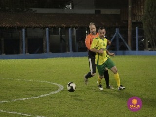 
<a style='margin-left: 5px;' class='btn btn-xs btn-social btn-facebook' href='https://www.facebook.com/sharer/sharer.php?u=https://ko-boladovale.web.getmuller.com.br/imgs/800-800-90/conteudo/fotos/1189/mg6772.jpg' rel='popup' data-width='500' data-height='400'><i class='fa fa-facebook'></i>Compartilhar <span class='hidden-xs'>no Facebook</span>
</a> 
<a class='btn btn-default btn-xs' target='_blank' href='imgs/800-800-90/conteudo/fotos/1189/mg6772.jpg'>
<span class='glyphicon glyphicon-cloud-download'></span> Salvar
</a> 
<span></span>