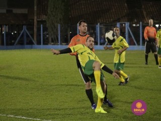 
<a style='margin-left: 5px;' class='btn btn-xs btn-social btn-facebook' href='https://www.facebook.com/sharer/sharer.php?u=https://ko-boladovale.web.getmuller.com.br/imgs/800-800-90/conteudo/fotos/1189/mg6773.jpg' rel='popup' data-width='500' data-height='400'><i class='fa fa-facebook'></i>Compartilhar <span class='hidden-xs'>no Facebook</span>
</a> 
<a class='btn btn-default btn-xs' target='_blank' href='imgs/800-800-90/conteudo/fotos/1189/mg6773.jpg'>
<span class='glyphicon glyphicon-cloud-download'></span> Salvar
</a> 
<span></span>