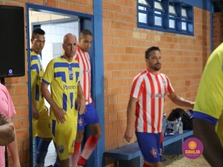 
<a style='margin-left: 5px;' class='btn btn-xs btn-social btn-facebook' href='https://www.facebook.com/sharer/sharer.php?u=https://ko-boladovale.web.getmuller.com.br/imgs/800-800-90/conteudo/fotos/1190/img6897.jpg' rel='popup' data-width='500' data-height='400'><i class='fa fa-facebook'></i>Compartilhar <span class='hidden-xs'>no Facebook</span>
</a> 
<a class='btn btn-default btn-xs' target='_blank' href='imgs/800-800-90/conteudo/fotos/1190/img6897.jpg'>
<span class='glyphicon glyphicon-cloud-download'></span> Salvar
</a> 
<span></span>