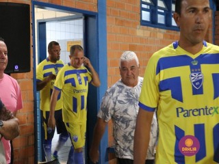 
<a style='margin-left: 5px;' class='btn btn-xs btn-social btn-facebook' href='https://www.facebook.com/sharer/sharer.php?u=https://ko-boladovale.web.getmuller.com.br/imgs/800-800-90/conteudo/fotos/1190/img6899.jpg' rel='popup' data-width='500' data-height='400'><i class='fa fa-facebook'></i>Compartilhar <span class='hidden-xs'>no Facebook</span>
</a> 
<a class='btn btn-default btn-xs' target='_blank' href='imgs/800-800-90/conteudo/fotos/1190/img6899.jpg'>
<span class='glyphicon glyphicon-cloud-download'></span> Salvar
</a> 
<span></span>