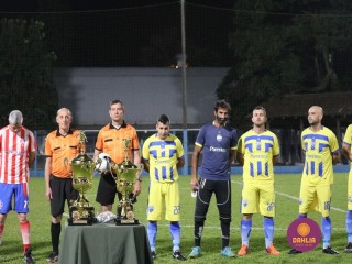 
<a style='margin-left: 5px;' class='btn btn-xs btn-social btn-facebook' href='https://www.facebook.com/sharer/sharer.php?u=https://ko-boladovale.web.getmuller.com.br/imgs/800-800-90/conteudo/fotos/1190/img6909.jpg' rel='popup' data-width='500' data-height='400'><i class='fa fa-facebook'></i>Compartilhar <span class='hidden-xs'>no Facebook</span>
</a> 
<a class='btn btn-default btn-xs' target='_blank' href='imgs/800-800-90/conteudo/fotos/1190/img6909.jpg'>
<span class='glyphicon glyphicon-cloud-download'></span> Salvar
</a> 
<span></span>