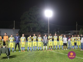 
<a style='margin-left: 5px;' class='btn btn-xs btn-social btn-facebook' href='https://www.facebook.com/sharer/sharer.php?u=https://ko-boladovale.web.getmuller.com.br/imgs/800-800-90/conteudo/fotos/1190/img6913.jpg' rel='popup' data-width='500' data-height='400'><i class='fa fa-facebook'></i>Compartilhar <span class='hidden-xs'>no Facebook</span>
</a> 
<a class='btn btn-default btn-xs' target='_blank' href='imgs/800-800-90/conteudo/fotos/1190/img6913.jpg'>
<span class='glyphicon glyphicon-cloud-download'></span> Salvar
</a> 
<span></span>