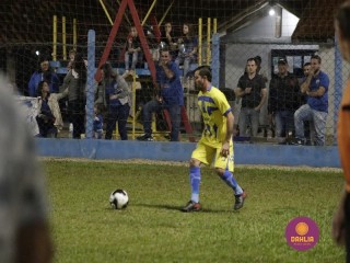 
<a style='margin-left: 5px;' class='btn btn-xs btn-social btn-facebook' href='https://www.facebook.com/sharer/sharer.php?u=https://ko-boladovale.web.getmuller.com.br/imgs/800-800-90/conteudo/fotos/1190/mg6953.jpg' rel='popup' data-width='500' data-height='400'><i class='fa fa-facebook'></i>Compartilhar <span class='hidden-xs'>no Facebook</span>
</a> 
<a class='btn btn-default btn-xs' target='_blank' href='imgs/800-800-90/conteudo/fotos/1190/mg6953.jpg'>
<span class='glyphicon glyphicon-cloud-download'></span> Salvar
</a> 
<span></span>