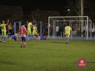 
<a style='margin-left: 5px;' class='btn btn-xs btn-social btn-facebook' href='https://www.facebook.com/sharer/sharer.php?u=https://ko-boladovale.web.getmuller.com.br/imgs/800-800-90/conteudo/fotos/1190/mg6976.jpg' rel='popup' data-width='500' data-height='400'><i class='fa fa-facebook'></i>Compartilhar <span class='hidden-xs'>no Facebook</span>
</a> 
<a class='btn btn-default btn-xs' target='_blank' href='imgs/800-800-90/conteudo/fotos/1190/mg6976.jpg'>
<span class='glyphicon glyphicon-cloud-download'></span> Salvar
</a> 
<span></span>