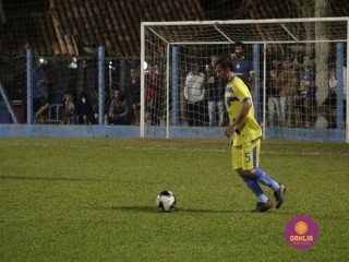 
<a style='margin-left: 5px;' class='btn btn-xs btn-social btn-facebook' href='https://www.facebook.com/sharer/sharer.php?u=https://ko-boladovale.web.getmuller.com.br/imgs/800-800-90/conteudo/fotos/1190/mg6977.jpg' rel='popup' data-width='500' data-height='400'><i class='fa fa-facebook'></i>Compartilhar <span class='hidden-xs'>no Facebook</span>
</a> 
<a class='btn btn-default btn-xs' target='_blank' href='imgs/800-800-90/conteudo/fotos/1190/mg6977.jpg'>
<span class='glyphicon glyphicon-cloud-download'></span> Salvar
</a> 
<span></span>