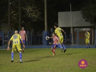 
<a style='margin-left: 5px;' class='btn btn-xs btn-social btn-facebook' href='https://www.facebook.com/sharer/sharer.php?u=https://ko-boladovale.web.getmuller.com.br/imgs/800-800-90/conteudo/fotos/1190/mg7006.jpg' rel='popup' data-width='500' data-height='400'><i class='fa fa-facebook'></i>Compartilhar <span class='hidden-xs'>no Facebook</span>
</a> 
<a class='btn btn-default btn-xs' target='_blank' href='imgs/800-800-90/conteudo/fotos/1190/mg7006.jpg'>
<span class='glyphicon glyphicon-cloud-download'></span> Salvar
</a> 
<span></span>