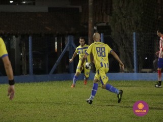 
<a style='margin-left: 5px;' class='btn btn-xs btn-social btn-facebook' href='https://www.facebook.com/sharer/sharer.php?u=https://ko-boladovale.web.getmuller.com.br/imgs/800-800-90/conteudo/fotos/1190/mg7011.jpg' rel='popup' data-width='500' data-height='400'><i class='fa fa-facebook'></i>Compartilhar <span class='hidden-xs'>no Facebook</span>
</a> 
<a class='btn btn-default btn-xs' target='_blank' href='imgs/800-800-90/conteudo/fotos/1190/mg7011.jpg'>
<span class='glyphicon glyphicon-cloud-download'></span> Salvar
</a> 
<span></span>