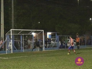 
<a style='margin-left: 5px;' class='btn btn-xs btn-social btn-facebook' href='https://www.facebook.com/sharer/sharer.php?u=https://ko-boladovale.web.getmuller.com.br/imgs/800-800-90/conteudo/fotos/1190/mg7030.jpg' rel='popup' data-width='500' data-height='400'><i class='fa fa-facebook'></i>Compartilhar <span class='hidden-xs'>no Facebook</span>
</a> 
<a class='btn btn-default btn-xs' target='_blank' href='imgs/800-800-90/conteudo/fotos/1190/mg7030.jpg'>
<span class='glyphicon glyphicon-cloud-download'></span> Salvar
</a> 
<span></span>