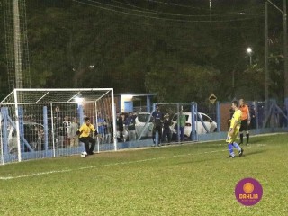 
<a style='margin-left: 5px;' class='btn btn-xs btn-social btn-facebook' href='https://www.facebook.com/sharer/sharer.php?u=https://ko-boladovale.web.getmuller.com.br/imgs/800-800-90/conteudo/fotos/1190/mg7033.jpg' rel='popup' data-width='500' data-height='400'><i class='fa fa-facebook'></i>Compartilhar <span class='hidden-xs'>no Facebook</span>
</a> 
<a class='btn btn-default btn-xs' target='_blank' href='imgs/800-800-90/conteudo/fotos/1190/mg7033.jpg'>
<span class='glyphicon glyphicon-cloud-download'></span> Salvar
</a> 
<span></span>