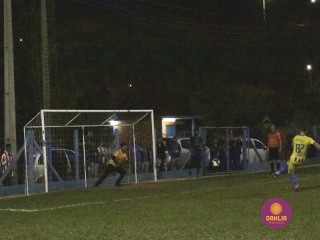 
<a style='margin-left: 5px;' class='btn btn-xs btn-social btn-facebook' href='https://www.facebook.com/sharer/sharer.php?u=https://ko-boladovale.web.getmuller.com.br/imgs/800-800-90/conteudo/fotos/1190/mg7040.jpg' rel='popup' data-width='500' data-height='400'><i class='fa fa-facebook'></i>Compartilhar <span class='hidden-xs'>no Facebook</span>
</a> 
<a class='btn btn-default btn-xs' target='_blank' href='imgs/800-800-90/conteudo/fotos/1190/mg7040.jpg'>
<span class='glyphicon glyphicon-cloud-download'></span> Salvar
</a> 
<span></span>