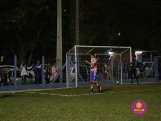 
<a style='margin-left: 5px;' class='btn btn-xs btn-social btn-facebook' href='https://www.facebook.com/sharer/sharer.php?u=https://ko-boladovale.web.getmuller.com.br/imgs/800-800-90/conteudo/fotos/1190/mg7045.jpg' rel='popup' data-width='500' data-height='400'><i class='fa fa-facebook'></i>Compartilhar <span class='hidden-xs'>no Facebook</span>
</a> 
<a class='btn btn-default btn-xs' target='_blank' href='imgs/800-800-90/conteudo/fotos/1190/mg7045.jpg'>
<span class='glyphicon glyphicon-cloud-download'></span> Salvar
</a> 
<span></span>