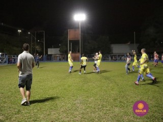 
<a style='margin-left: 5px;' class='btn btn-xs btn-social btn-facebook' href='https://www.facebook.com/sharer/sharer.php?u=https://ko-boladovale.web.getmuller.com.br/imgs/800-800-90/conteudo/fotos/1190/mg7056.jpg' rel='popup' data-width='500' data-height='400'><i class='fa fa-facebook'></i>Compartilhar <span class='hidden-xs'>no Facebook</span>
</a> 
<a class='btn btn-default btn-xs' target='_blank' href='imgs/800-800-90/conteudo/fotos/1190/mg7056.jpg'>
<span class='glyphicon glyphicon-cloud-download'></span> Salvar
</a> 
<span></span>