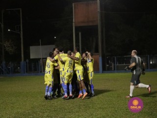 
<a style='margin-left: 5px;' class='btn btn-xs btn-social btn-facebook' href='https://www.facebook.com/sharer/sharer.php?u=https://ko-boladovale.web.getmuller.com.br/imgs/800-800-90/conteudo/fotos/1190/mg7065.jpg' rel='popup' data-width='500' data-height='400'><i class='fa fa-facebook'></i>Compartilhar <span class='hidden-xs'>no Facebook</span>
</a> 
<a class='btn btn-default btn-xs' target='_blank' href='imgs/800-800-90/conteudo/fotos/1190/mg7065.jpg'>
<span class='glyphicon glyphicon-cloud-download'></span> Salvar
</a> 
<span></span>