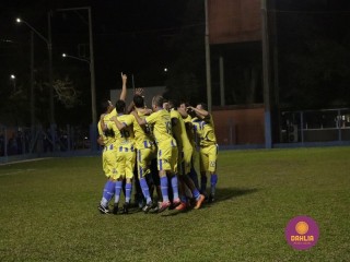 
<a style='margin-left: 5px;' class='btn btn-xs btn-social btn-facebook' href='https://www.facebook.com/sharer/sharer.php?u=https://ko-boladovale.web.getmuller.com.br/imgs/800-800-90/conteudo/fotos/1190/mg7068.jpg' rel='popup' data-width='500' data-height='400'><i class='fa fa-facebook'></i>Compartilhar <span class='hidden-xs'>no Facebook</span>
</a> 
<a class='btn btn-default btn-xs' target='_blank' href='imgs/800-800-90/conteudo/fotos/1190/mg7068.jpg'>
<span class='glyphicon glyphicon-cloud-download'></span> Salvar
</a> 
<span></span>