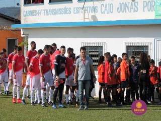 
<a style='margin-left: 5px;' class='btn btn-xs btn-social btn-facebook' href='https://www.facebook.com/sharer/sharer.php?u=https://ko-boladovale.web.getmuller.com.br/imgs/800-800-90/conteudo/fotos/1196/img5538.jpg' rel='popup' data-width='500' data-height='400'><i class='fa fa-facebook'></i>Compartilhar <span class='hidden-xs'>no Facebook</span>
</a> 
<a class='btn btn-default btn-xs' target='_blank' href='imgs/800-800-90/conteudo/fotos/1196/img5538.jpg'>
<span class='glyphicon glyphicon-cloud-download'></span> Salvar
</a> 
<span></span>