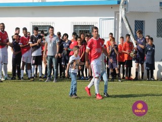 
<a style='margin-left: 5px;' class='btn btn-xs btn-social btn-facebook' href='https://www.facebook.com/sharer/sharer.php?u=https://ko-boladovale.web.getmuller.com.br/imgs/800-800-90/conteudo/fotos/1196/img5549.jpg' rel='popup' data-width='500' data-height='400'><i class='fa fa-facebook'></i>Compartilhar <span class='hidden-xs'>no Facebook</span>
</a> 
<a class='btn btn-default btn-xs' target='_blank' href='imgs/800-800-90/conteudo/fotos/1196/img5549.jpg'>
<span class='glyphicon glyphicon-cloud-download'></span> Salvar
</a> 
<span></span>