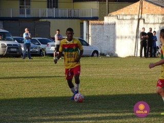 
<a style='margin-left: 5px;' class='btn btn-xs btn-social btn-facebook' href='https://www.facebook.com/sharer/sharer.php?u=https://ko-boladovale.web.getmuller.com.br/imgs/800-800-90/conteudo/fotos/1197/dsc00760.jpg' rel='popup' data-width='500' data-height='400'><i class='fa fa-facebook'></i>Compartilhar <span class='hidden-xs'>no Facebook</span>
</a> 
<a class='btn btn-default btn-xs' target='_blank' href='imgs/800-800-90/conteudo/fotos/1197/dsc00760.jpg'>
<span class='glyphicon glyphicon-cloud-download'></span> Salvar
</a> 
<span></span>