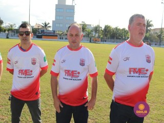 
<a style='margin-left: 5px;' class='btn btn-xs btn-social btn-facebook' href='https://www.facebook.com/sharer/sharer.php?u=https://ko-boladovale.web.getmuller.com.br/imgs/800-800-90/conteudo/fotos/1197/img7697.jpg' rel='popup' data-width='500' data-height='400'><i class='fa fa-facebook'></i>Compartilhar <span class='hidden-xs'>no Facebook</span>
</a> 
<a class='btn btn-default btn-xs' target='_blank' href='imgs/800-800-90/conteudo/fotos/1197/img7697.jpg'>
<span class='glyphicon glyphicon-cloud-download'></span> Salvar
</a> 
<span></span>