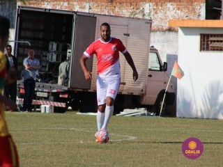 
<a style='margin-left: 5px;' class='btn btn-xs btn-social btn-facebook' href='https://www.facebook.com/sharer/sharer.php?u=https://ko-boladovale.web.getmuller.com.br/imgs/800-800-90/conteudo/fotos/1197/img7745.jpg' rel='popup' data-width='500' data-height='400'><i class='fa fa-facebook'></i>Compartilhar <span class='hidden-xs'>no Facebook</span>
</a> 
<a class='btn btn-default btn-xs' target='_blank' href='imgs/800-800-90/conteudo/fotos/1197/img7745.jpg'>
<span class='glyphicon glyphicon-cloud-download'></span> Salvar
</a> 
<span></span>