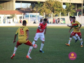 
<a style='margin-left: 5px;' class='btn btn-xs btn-social btn-facebook' href='https://www.facebook.com/sharer/sharer.php?u=https://ko-boladovale.web.getmuller.com.br/imgs/800-800-90/conteudo/fotos/1197/img7805.jpg' rel='popup' data-width='500' data-height='400'><i class='fa fa-facebook'></i>Compartilhar <span class='hidden-xs'>no Facebook</span>
</a> 
<a class='btn btn-default btn-xs' target='_blank' href='imgs/800-800-90/conteudo/fotos/1197/img7805.jpg'>
<span class='glyphicon glyphicon-cloud-download'></span> Salvar
</a> 
<span></span>