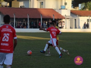 
<a style='margin-left: 5px;' class='btn btn-xs btn-social btn-facebook' href='https://www.facebook.com/sharer/sharer.php?u=https://ko-boladovale.web.getmuller.com.br/imgs/800-800-90/conteudo/fotos/1197/img7806.jpg' rel='popup' data-width='500' data-height='400'><i class='fa fa-facebook'></i>Compartilhar <span class='hidden-xs'>no Facebook</span>
</a> 
<a class='btn btn-default btn-xs' target='_blank' href='imgs/800-800-90/conteudo/fotos/1197/img7806.jpg'>
<span class='glyphicon glyphicon-cloud-download'></span> Salvar
</a> 
<span></span>