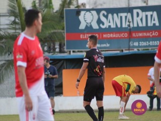 
<a style='margin-left: 5px;' class='btn btn-xs btn-social btn-facebook' href='https://www.facebook.com/sharer/sharer.php?u=https://ko-boladovale.web.getmuller.com.br/imgs/800-800-90/conteudo/fotos/1197/img7901.jpg' rel='popup' data-width='500' data-height='400'><i class='fa fa-facebook'></i>Compartilhar <span class='hidden-xs'>no Facebook</span>
</a> 
<a class='btn btn-default btn-xs' target='_blank' href='imgs/800-800-90/conteudo/fotos/1197/img7901.jpg'>
<span class='glyphicon glyphicon-cloud-download'></span> Salvar
</a> 
<span></span>