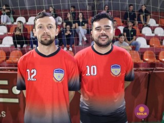 
<a style='margin-left: 5px;' class='btn btn-xs btn-social btn-facebook' href='https://www.facebook.com/sharer/sharer.php?u=https://ko-boladovale.web.getmuller.com.br/imgs/800-800-90/conteudo/fotos/1200/amigos-do-velho.jpg' rel='popup' data-width='500' data-height='400'><i class='fa fa-facebook'></i>Compartilhar <span class='hidden-xs'>no Facebook</span>
</a> 
<a class='btn btn-default btn-xs' target='_blank' href='imgs/800-800-90/conteudo/fotos/1200/amigos-do-velho.jpg'>
<span class='glyphicon glyphicon-cloud-download'></span> Salvar
</a> 
<span></span>