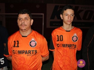 
<a style='margin-left: 5px;' class='btn btn-xs btn-social btn-facebook' href='https://www.facebook.com/sharer/sharer.php?u=https://ko-boladovale.web.getmuller.com.br/imgs/800-800-90/conteudo/fotos/1200/av-13.jpg' rel='popup' data-width='500' data-height='400'><i class='fa fa-facebook'></i>Compartilhar <span class='hidden-xs'>no Facebook</span>
</a> 
<a class='btn btn-default btn-xs' target='_blank' href='imgs/800-800-90/conteudo/fotos/1200/av-13.jpg'>
<span class='glyphicon glyphicon-cloud-download'></span> Salvar
</a> 
<span></span>