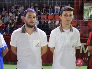 
<a style='margin-left: 5px;' class='btn btn-xs btn-social btn-facebook' href='https://www.facebook.com/sharer/sharer.php?u=https://ko-boladovale.web.getmuller.com.br/imgs/800-800-90/conteudo/fotos/1200/churrascaria-tradicao-gaucha.jpg' rel='popup' data-width='500' data-height='400'><i class='fa fa-facebook'></i>Compartilhar <span class='hidden-xs'>no Facebook</span>
</a> 
<a class='btn btn-default btn-xs' target='_blank' href='imgs/800-800-90/conteudo/fotos/1200/churrascaria-tradicao-gaucha.jpg'>
<span class='glyphicon glyphicon-cloud-download'></span> Salvar
</a> 
<span></span>