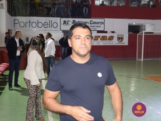 
<a style='margin-left: 5px;' class='btn btn-xs btn-social btn-facebook' href='https://www.facebook.com/sharer/sharer.php?u=https://ko-boladovale.web.getmuller.com.br/imgs/800-800-90/conteudo/fotos/1200/img9090.jpg' rel='popup' data-width='500' data-height='400'><i class='fa fa-facebook'></i>Compartilhar <span class='hidden-xs'>no Facebook</span>
</a> 
<a class='btn btn-default btn-xs' target='_blank' href='imgs/800-800-90/conteudo/fotos/1200/img9090.jpg'>
<span class='glyphicon glyphicon-cloud-download'></span> Salvar
</a> 
<span></span>