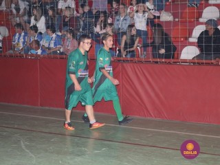 
<a style='margin-left: 5px;' class='btn btn-xs btn-social btn-facebook' href='https://www.facebook.com/sharer/sharer.php?u=https://ko-boladovale.web.getmuller.com.br/imgs/800-800-90/conteudo/fotos/1200/img9120.jpg' rel='popup' data-width='500' data-height='400'><i class='fa fa-facebook'></i>Compartilhar <span class='hidden-xs'>no Facebook</span>
</a> 
<a class='btn btn-default btn-xs' target='_blank' href='imgs/800-800-90/conteudo/fotos/1200/img9120.jpg'>
<span class='glyphicon glyphicon-cloud-download'></span> Salvar
</a> 
<span></span>