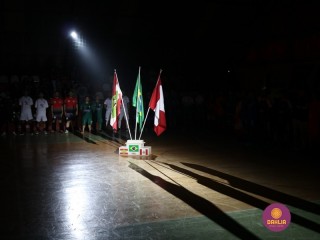 
<a style='margin-left: 5px;' class='btn btn-xs btn-social btn-facebook' href='https://www.facebook.com/sharer/sharer.php?u=https://ko-boladovale.web.getmuller.com.br/imgs/800-800-90/conteudo/fotos/1200/img9149.jpg' rel='popup' data-width='500' data-height='400'><i class='fa fa-facebook'></i>Compartilhar <span class='hidden-xs'>no Facebook</span>
</a> 
<a class='btn btn-default btn-xs' target='_blank' href='imgs/800-800-90/conteudo/fotos/1200/img9149.jpg'>
<span class='glyphicon glyphicon-cloud-download'></span> Salvar
</a> 
<span></span>