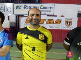 
<a style='margin-left: 5px;' class='btn btn-xs btn-social btn-facebook' href='https://www.facebook.com/sharer/sharer.php?u=https://ko-boladovale.web.getmuller.com.br/imgs/800-800-90/conteudo/fotos/1200/skolatras.jpg' rel='popup' data-width='500' data-height='400'><i class='fa fa-facebook'></i>Compartilhar <span class='hidden-xs'>no Facebook</span>
</a> 
<a class='btn btn-default btn-xs' target='_blank' href='imgs/800-800-90/conteudo/fotos/1200/skolatras.jpg'>
<span class='glyphicon glyphicon-cloud-download'></span> Salvar
</a> 
<span></span>