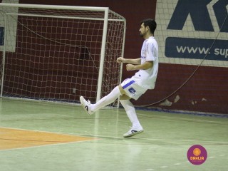 
<a style='margin-left: 5px;' class='btn btn-xs btn-social btn-facebook' href='https://www.facebook.com/sharer/sharer.php?u=https://ko-boladovale.web.getmuller.com.br/imgs/800-800-90/conteudo/fotos/1206/img9672.jpg' rel='popup' data-width='500' data-height='400'><i class='fa fa-facebook'></i>Compartilhar <span class='hidden-xs'>no Facebook</span>
</a> 
<a class='btn btn-default btn-xs' target='_blank' href='imgs/800-800-90/conteudo/fotos/1206/img9672.jpg'>
<span class='glyphicon glyphicon-cloud-download'></span> Salvar
</a> 
<span></span>