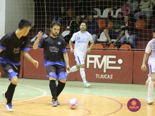 
<a style='margin-left: 5px;' class='btn btn-xs btn-social btn-facebook' href='https://www.facebook.com/sharer/sharer.php?u=https://ko-boladovale.web.getmuller.com.br/imgs/800-800-90/conteudo/fotos/1206/img9678.jpg' rel='popup' data-width='500' data-height='400'><i class='fa fa-facebook'></i>Compartilhar <span class='hidden-xs'>no Facebook</span>
</a> 
<a class='btn btn-default btn-xs' target='_blank' href='imgs/800-800-90/conteudo/fotos/1206/img9678.jpg'>
<span class='glyphicon glyphicon-cloud-download'></span> Salvar
</a> 
<span></span>