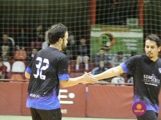 
<a style='margin-left: 5px;' class='btn btn-xs btn-social btn-facebook' href='https://www.facebook.com/sharer/sharer.php?u=https://ko-boladovale.web.getmuller.com.br/imgs/800-800-90/conteudo/fotos/1206/img9693.jpg' rel='popup' data-width='500' data-height='400'><i class='fa fa-facebook'></i>Compartilhar <span class='hidden-xs'>no Facebook</span>
</a> 
<a class='btn btn-default btn-xs' target='_blank' href='imgs/800-800-90/conteudo/fotos/1206/img9693.jpg'>
<span class='glyphicon glyphicon-cloud-download'></span> Salvar
</a> 
<span></span>