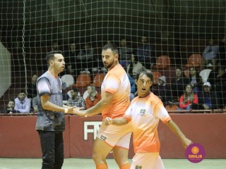 
<a style='margin-left: 5px;' class='btn btn-xs btn-social btn-facebook' href='https://www.facebook.com/sharer/sharer.php?u=https://ko-boladovale.web.getmuller.com.br/imgs/800-800-90/conteudo/fotos/1207/img9745.jpg' rel='popup' data-width='500' data-height='400'><i class='fa fa-facebook'></i>Compartilhar <span class='hidden-xs'>no Facebook</span>
</a> 
<a class='btn btn-default btn-xs' target='_blank' href='imgs/800-800-90/conteudo/fotos/1207/img9745.jpg'>
<span class='glyphicon glyphicon-cloud-download'></span> Salvar
</a> 
<span></span>