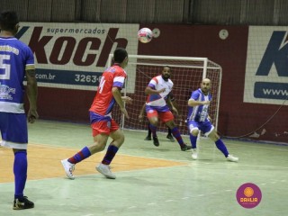 
<a style='margin-left: 5px;' class='btn btn-xs btn-social btn-facebook' href='https://www.facebook.com/sharer/sharer.php?u=https://ko-boladovale.web.getmuller.com.br/imgs/800-800-90/conteudo/fotos/1210/img9858.jpg' rel='popup' data-width='500' data-height='400'><i class='fa fa-facebook'></i>Compartilhar <span class='hidden-xs'>no Facebook</span>
</a> 
<a class='btn btn-default btn-xs' target='_blank' href='imgs/800-800-90/conteudo/fotos/1210/img9858.jpg'>
<span class='glyphicon glyphicon-cloud-download'></span> Salvar
</a> 
<span></span>