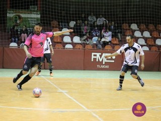 
<a style='margin-left: 5px;' class='btn btn-xs btn-social btn-facebook' href='https://www.facebook.com/sharer/sharer.php?u=https://ko-boladovale.web.getmuller.com.br/imgs/800-800-90/conteudo/fotos/1211/img99.jpg' rel='popup' data-width='500' data-height='400'><i class='fa fa-facebook'></i>Compartilhar <span class='hidden-xs'>no Facebook</span>
</a> 
<a class='btn btn-default btn-xs' target='_blank' href='imgs/800-800-90/conteudo/fotos/1211/img99.jpg'>
<span class='glyphicon glyphicon-cloud-download'></span> Salvar
</a> 
<span></span>