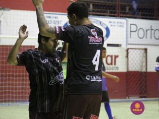 
<a style='margin-left: 5px;' class='btn btn-xs btn-social btn-facebook' href='https://www.facebook.com/sharer/sharer.php?u=https://ko-boladovale.web.getmuller.com.br/imgs/800-800-90/conteudo/fotos/1216/img0154.jpg' rel='popup' data-width='500' data-height='400'><i class='fa fa-facebook'></i>Compartilhar <span class='hidden-xs'>no Facebook</span>
</a> 
<a class='btn btn-default btn-xs' target='_blank' href='imgs/800-800-90/conteudo/fotos/1216/img0154.jpg'>
<span class='glyphicon glyphicon-cloud-download'></span> Salvar
</a> 
<span></span>