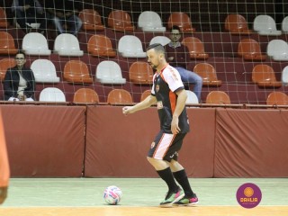 
<a style='margin-left: 5px;' class='btn btn-xs btn-social btn-facebook' href='https://www.facebook.com/sharer/sharer.php?u=https://ko-boladovale.web.getmuller.com.br/imgs/800-800-90/conteudo/fotos/1217/img0211.jpg' rel='popup' data-width='500' data-height='400'><i class='fa fa-facebook'></i>Compartilhar <span class='hidden-xs'>no Facebook</span>
</a> 
<a class='btn btn-default btn-xs' target='_blank' href='imgs/800-800-90/conteudo/fotos/1217/img0211.jpg'>
<span class='glyphicon glyphicon-cloud-download'></span> Salvar
</a> 
<span></span>