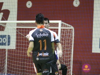 
<a style='margin-left: 5px;' class='btn btn-xs btn-social btn-facebook' href='https://www.facebook.com/sharer/sharer.php?u=https://ko-boladovale.web.getmuller.com.br/imgs/800-800-90/conteudo/fotos/1217/img0245.jpg' rel='popup' data-width='500' data-height='400'><i class='fa fa-facebook'></i>Compartilhar <span class='hidden-xs'>no Facebook</span>
</a> 
<a class='btn btn-default btn-xs' target='_blank' href='imgs/800-800-90/conteudo/fotos/1217/img0245.jpg'>
<span class='glyphicon glyphicon-cloud-download'></span> Salvar
</a> 
<span></span>