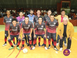 
<a style='margin-left: 5px;' class='btn btn-xs btn-social btn-facebook' href='https://www.facebook.com/sharer/sharer.php?u=https://ko-boladovale.web.getmuller.com.br/imgs/800-800-90/conteudo/fotos/1218/img0268.jpg' rel='popup' data-width='500' data-height='400'><i class='fa fa-facebook'></i>Compartilhar <span class='hidden-xs'>no Facebook</span>
</a> 
<a class='btn btn-default btn-xs' target='_blank' href='imgs/800-800-90/conteudo/fotos/1218/img0268.jpg'>
<span class='glyphicon glyphicon-cloud-download'></span> Salvar
</a> 
<span></span>