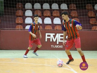 
<a style='margin-left: 5px;' class='btn btn-xs btn-social btn-facebook' href='https://www.facebook.com/sharer/sharer.php?u=https://ko-boladovale.web.getmuller.com.br/imgs/800-800-90/conteudo/fotos/1218/img0285.jpg' rel='popup' data-width='500' data-height='400'><i class='fa fa-facebook'></i>Compartilhar <span class='hidden-xs'>no Facebook</span>
</a> 
<a class='btn btn-default btn-xs' target='_blank' href='imgs/800-800-90/conteudo/fotos/1218/img0285.jpg'>
<span class='glyphicon glyphicon-cloud-download'></span> Salvar
</a> 
<span></span>