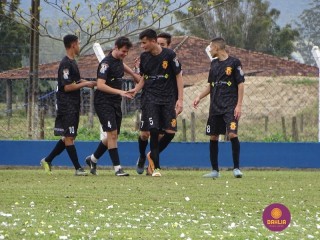 
<a style='margin-left: 5px;' class='btn btn-xs btn-social btn-facebook' href='https://www.facebook.com/sharer/sharer.php?u=https://ko-boladovale.web.getmuller.com.br/imgs/800-800-90/conteudo/fotos/1220/dsc00965.jpg' rel='popup' data-width='500' data-height='400'><i class='fa fa-facebook'></i>Compartilhar <span class='hidden-xs'>no Facebook</span>
</a> 
<a class='btn btn-default btn-xs' target='_blank' href='imgs/800-800-90/conteudo/fotos/1220/dsc00965.jpg'>
<span class='glyphicon glyphicon-cloud-download'></span> Salvar
</a> 
<span></span>