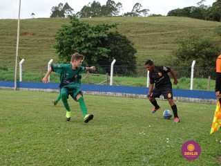 
<a style='margin-left: 5px;' class='btn btn-xs btn-social btn-facebook' href='https://www.facebook.com/sharer/sharer.php?u=https://ko-boladovale.web.getmuller.com.br/imgs/800-800-90/conteudo/fotos/1220/dsc00968.jpg' rel='popup' data-width='500' data-height='400'><i class='fa fa-facebook'></i>Compartilhar <span class='hidden-xs'>no Facebook</span>
</a> 
<a class='btn btn-default btn-xs' target='_blank' href='imgs/800-800-90/conteudo/fotos/1220/dsc00968.jpg'>
<span class='glyphicon glyphicon-cloud-download'></span> Salvar
</a> 
<span></span>