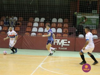 
<a style='margin-left: 5px;' class='btn btn-xs btn-social btn-facebook' href='https://www.facebook.com/sharer/sharer.php?u=https://ko-boladovale.web.getmuller.com.br/imgs/800-800-90/conteudo/fotos/1221/img8856.jpg' rel='popup' data-width='500' data-height='400'><i class='fa fa-facebook'></i>Compartilhar <span class='hidden-xs'>no Facebook</span>
</a> 
<a class='btn btn-default btn-xs' target='_blank' href='imgs/800-800-90/conteudo/fotos/1221/img8856.jpg'>
<span class='glyphicon glyphicon-cloud-download'></span> Salvar
</a> 
<span></span>