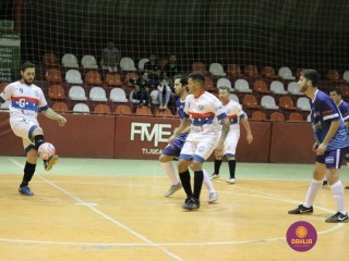 
<a style='margin-left: 5px;' class='btn btn-xs btn-social btn-facebook' href='https://www.facebook.com/sharer/sharer.php?u=https://ko-boladovale.web.getmuller.com.br/imgs/800-800-90/conteudo/fotos/1221/img8866.jpg' rel='popup' data-width='500' data-height='400'><i class='fa fa-facebook'></i>Compartilhar <span class='hidden-xs'>no Facebook</span>
</a> 
<a class='btn btn-default btn-xs' target='_blank' href='imgs/800-800-90/conteudo/fotos/1221/img8866.jpg'>
<span class='glyphicon glyphicon-cloud-download'></span> Salvar
</a> 
<span></span>